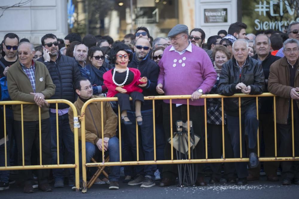 Búscate en la mascletà del 11 de marzo