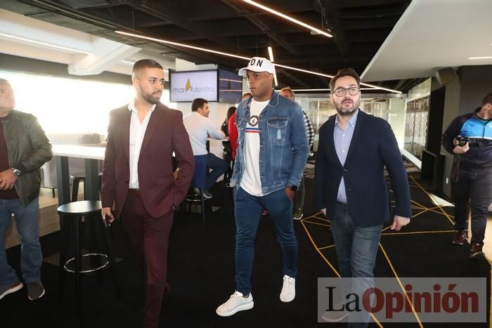 Presentación de Vinicius Tanque en el FC Cartagena