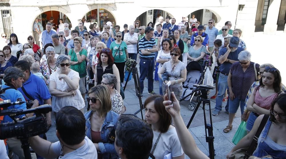 Lágrimas en Porriño por el crimen machista