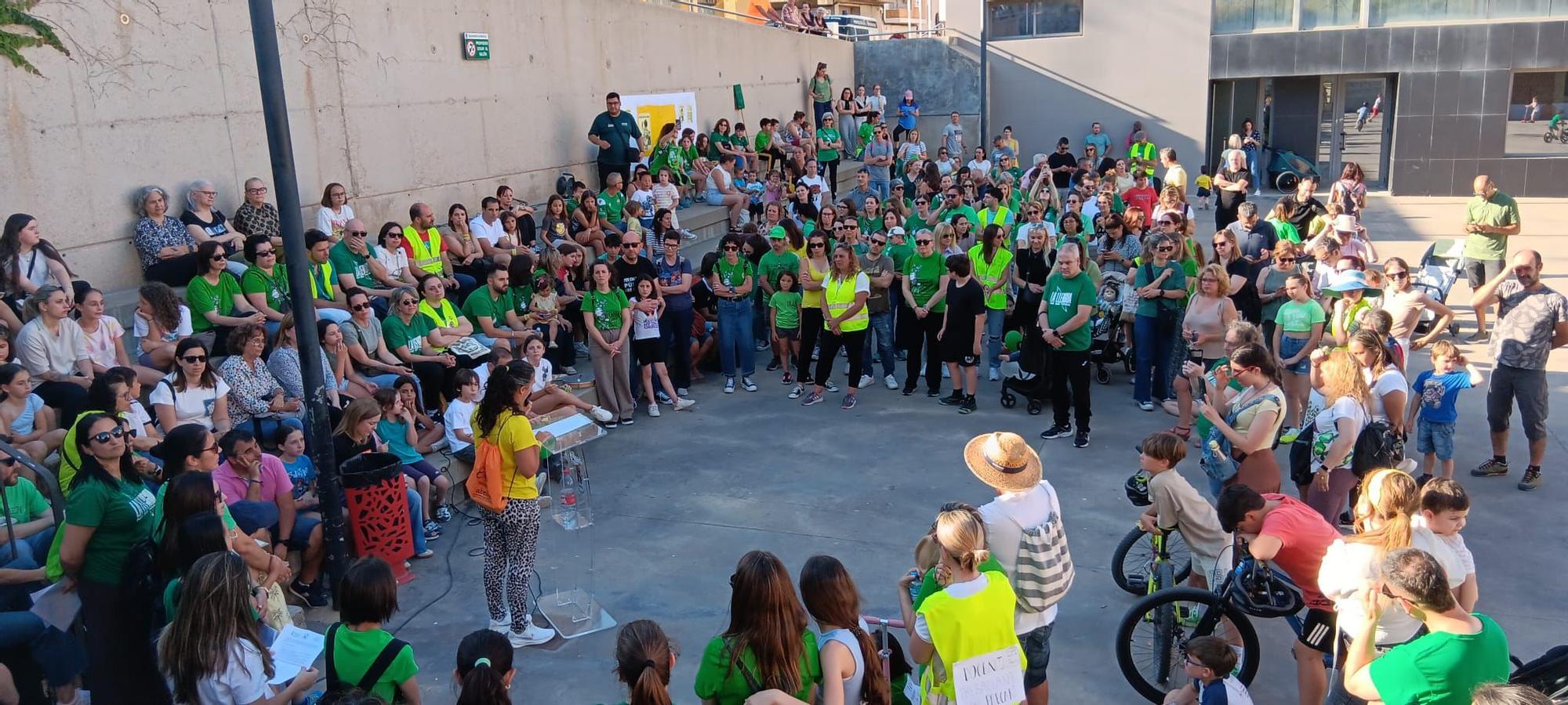 Imagen de la protesta celebrada el jueves, que acabó en el municipio de Montroi.
