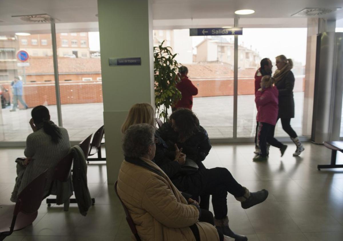 Sala de espera de urgencias del Hospital de Benavente.