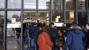 cmontanyes46001206 colas en sants181123210108