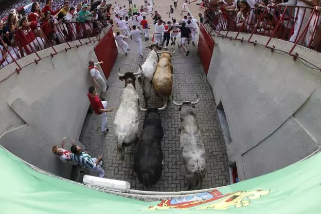 Primer 'encierro' dels Sanfermines 2017