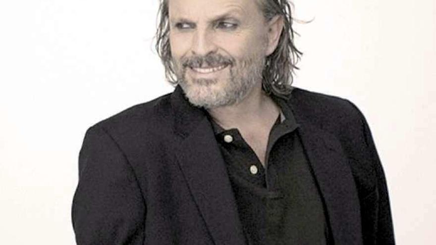 El cantante Miguel Bosé.