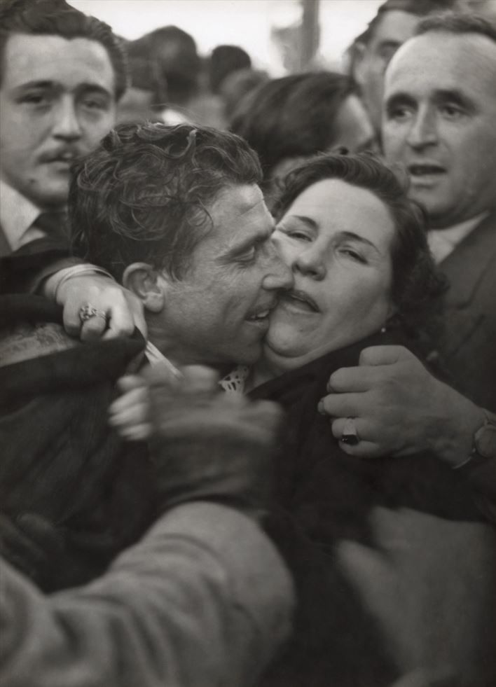Tornada a Barcelona dels supervivents de la División Azul, el 2 d’abril de 1954.