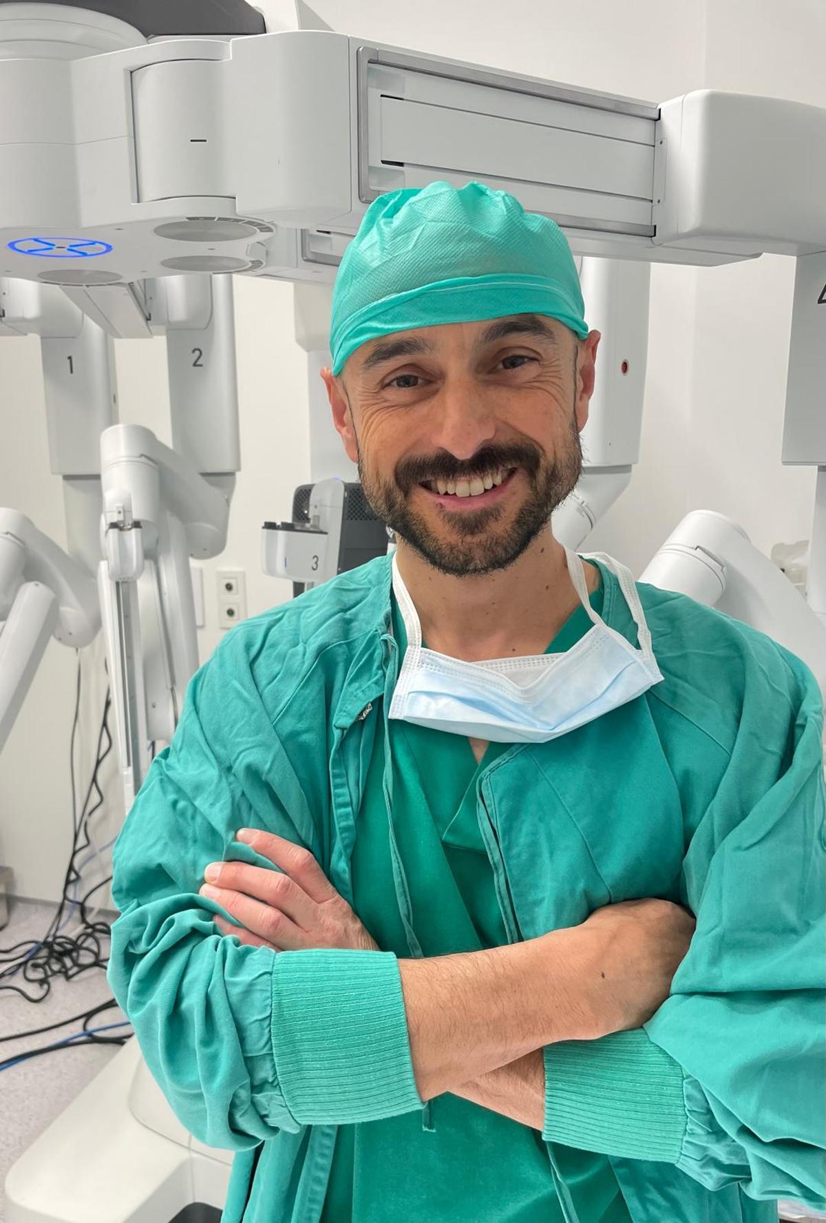 Dr. Josep Sanchís, jefe clínico del Servicio de Ginecología.