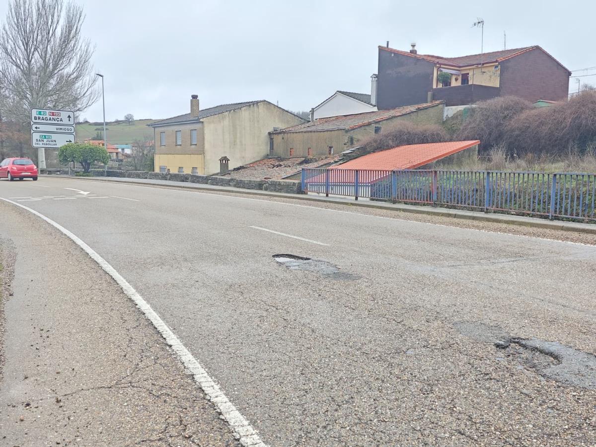 Baches en la carretera N-122
