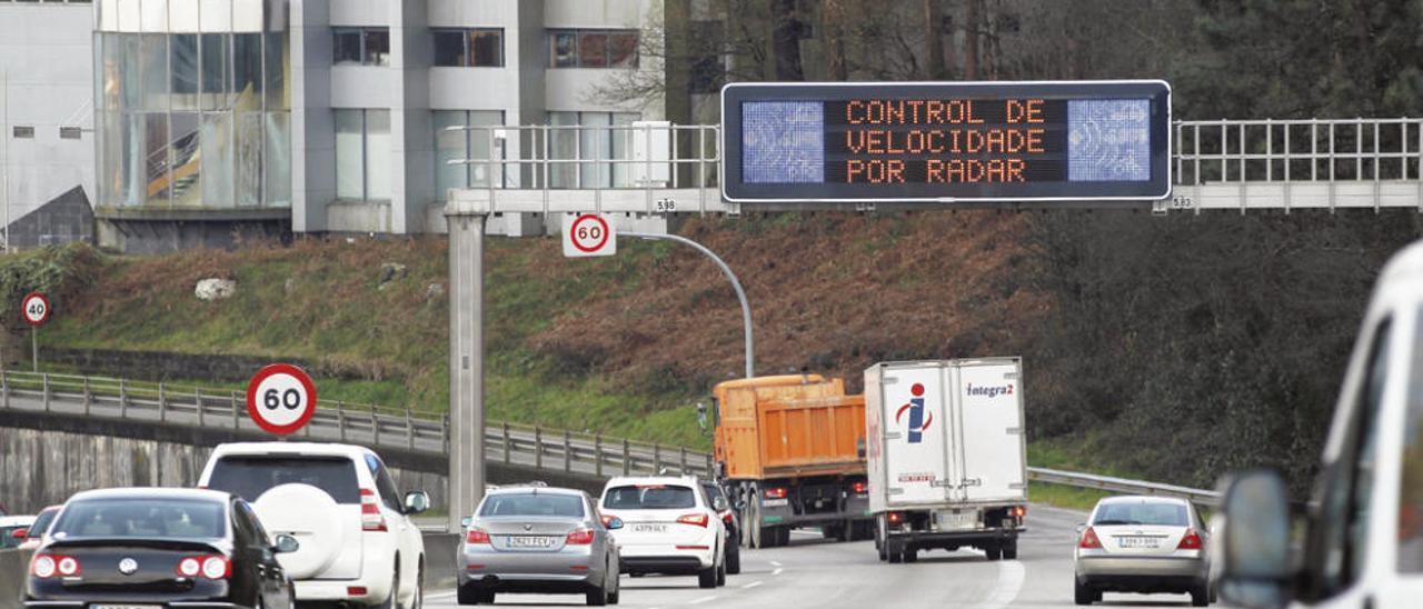 Es importante mantener la distancia de seguridad. // Ricardo Grobas