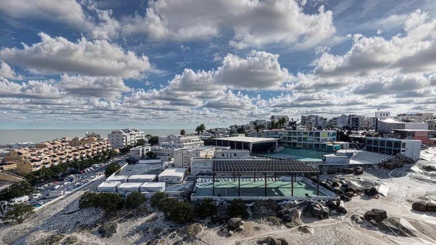 На Канарських островах школи перетворюють на сонячні електростанції