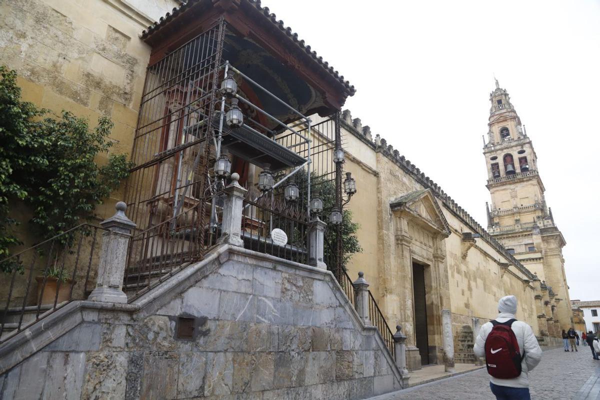 Restauran la Virgen de los Faroles 'falsa' de Romero de Torres
