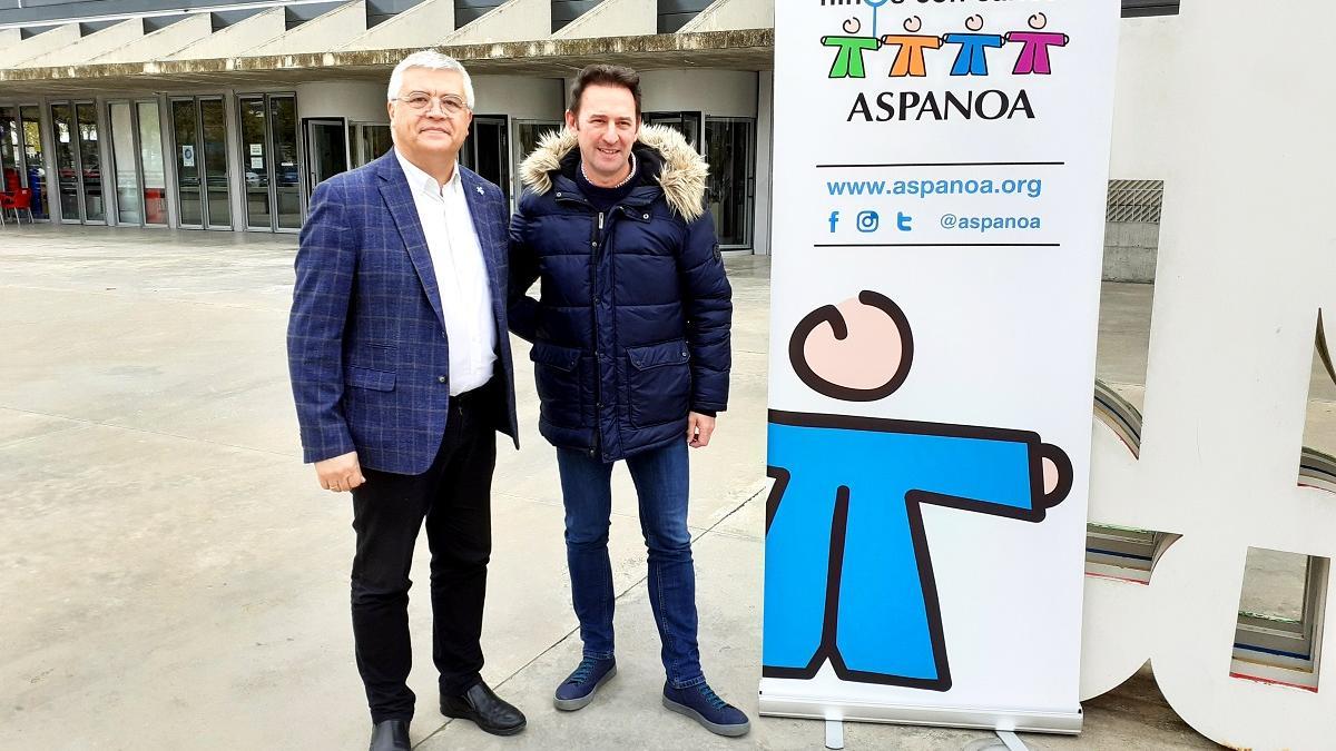 Juan Carlos Acín y Roberto Ciria, en el Palacio de Congresos de Huesca.