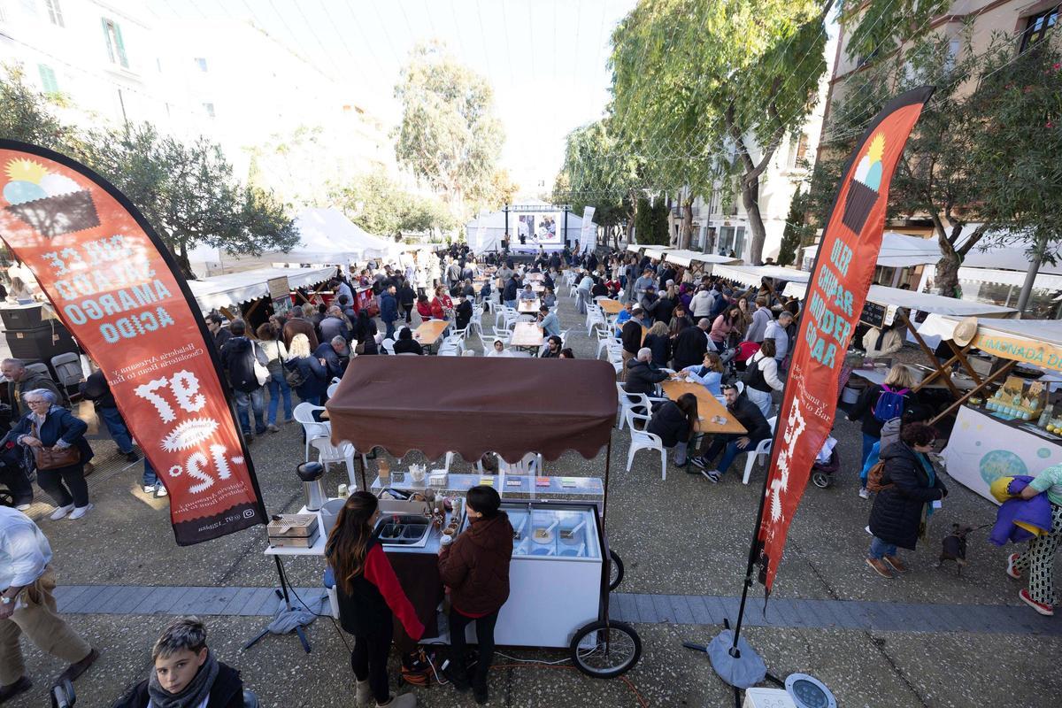 Todas las imágenes del concurso de tortilla de patata 'vermella' de Ibiza