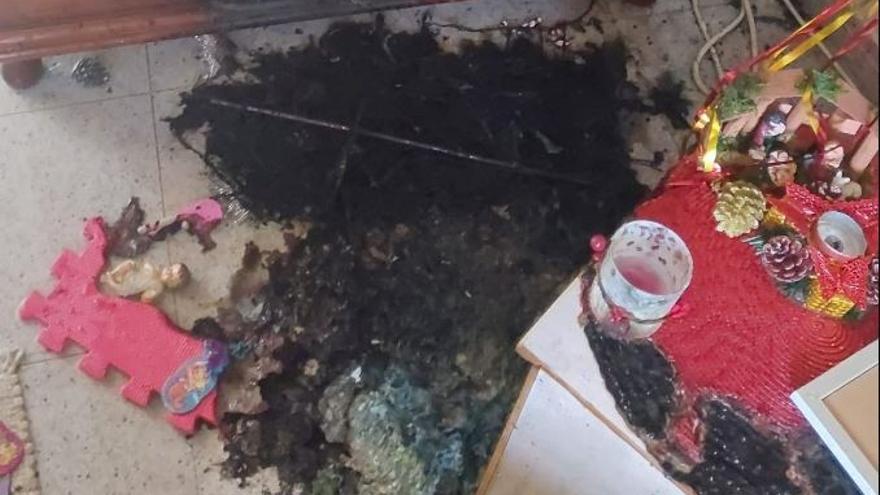 Arde una alfombra durante un incendio en una vivienda de ses Païsses