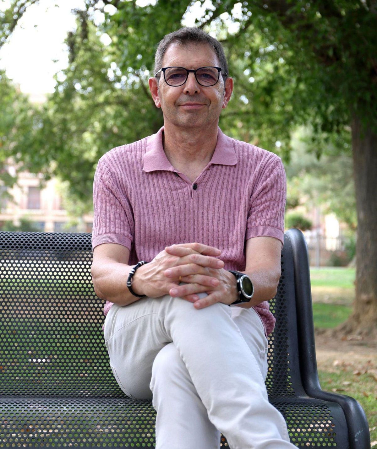 Francisco Castaño, professor de secundària: "Per vacances comprem la pau però després tenim un gran problema" Francisco Castaño, professor de secundària: "Per vacances comprem la pau però després tenim un gran problema"