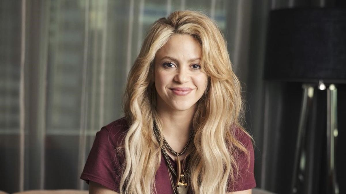Shakira visita en Boston al mejor cirujano laringólogo del mundo