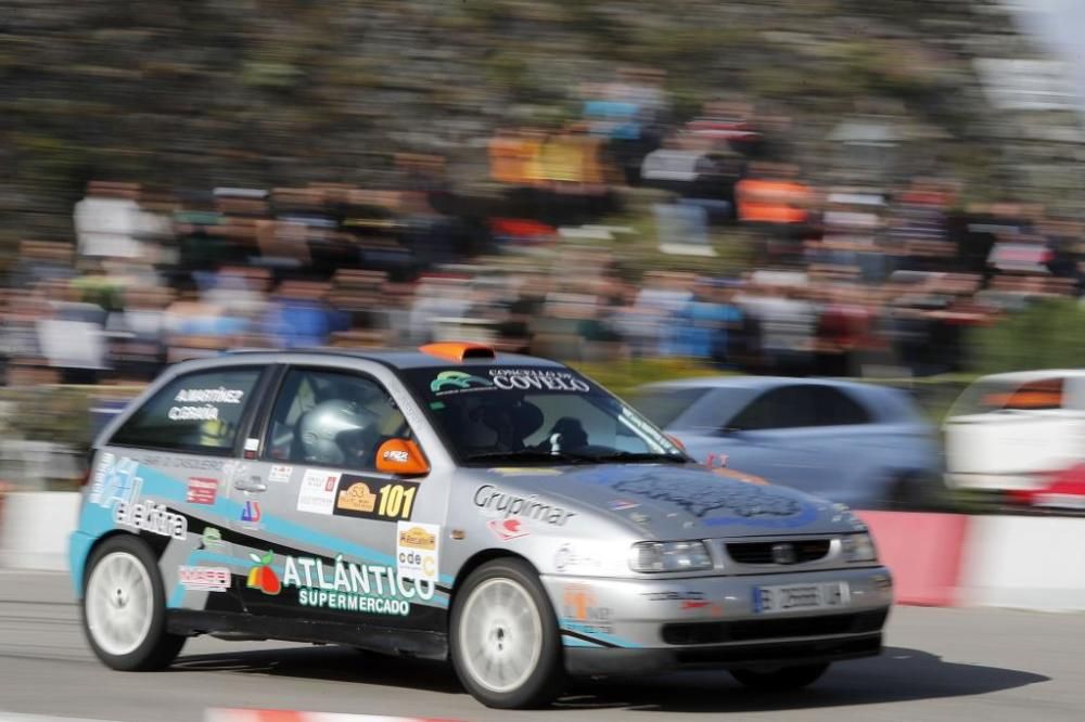 El olor a gasolina se apodera de O Castro con el Rallye Rías Baixas