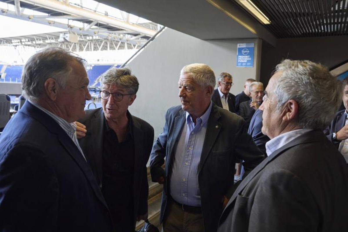 El emotivo homenaje del Espanyol a su delegado, José María Calzón, en imágenes.