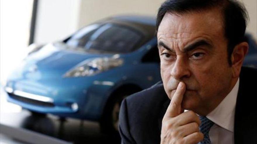 Ghosn niega que haya cometido irregularidades fiscales