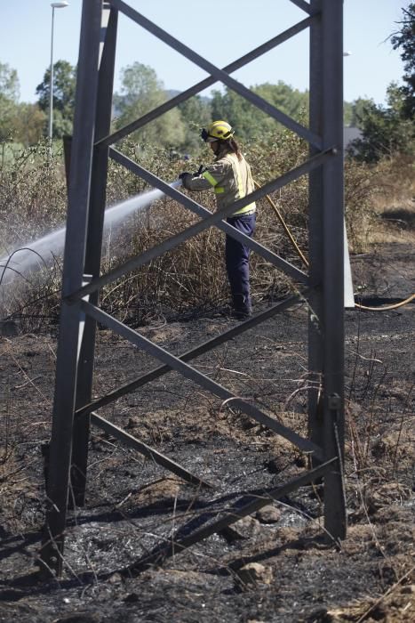 Incendi a al polígon industrial de Maçanet