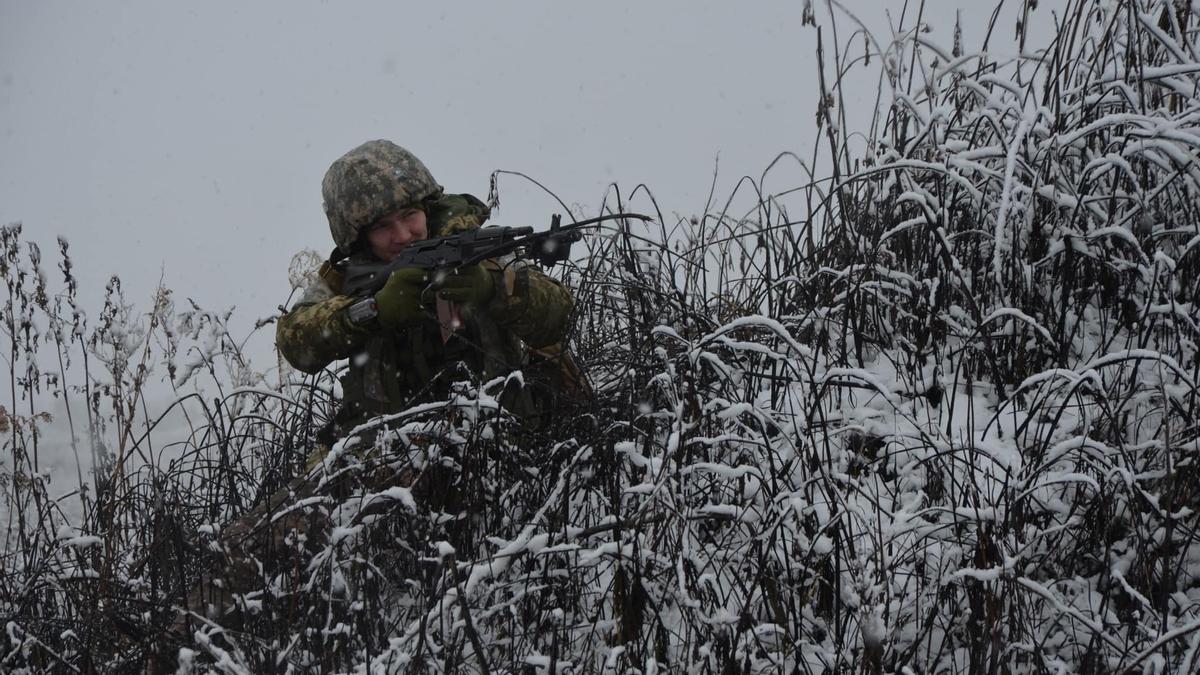 Ejercicios militares en la región de Kharkiv.