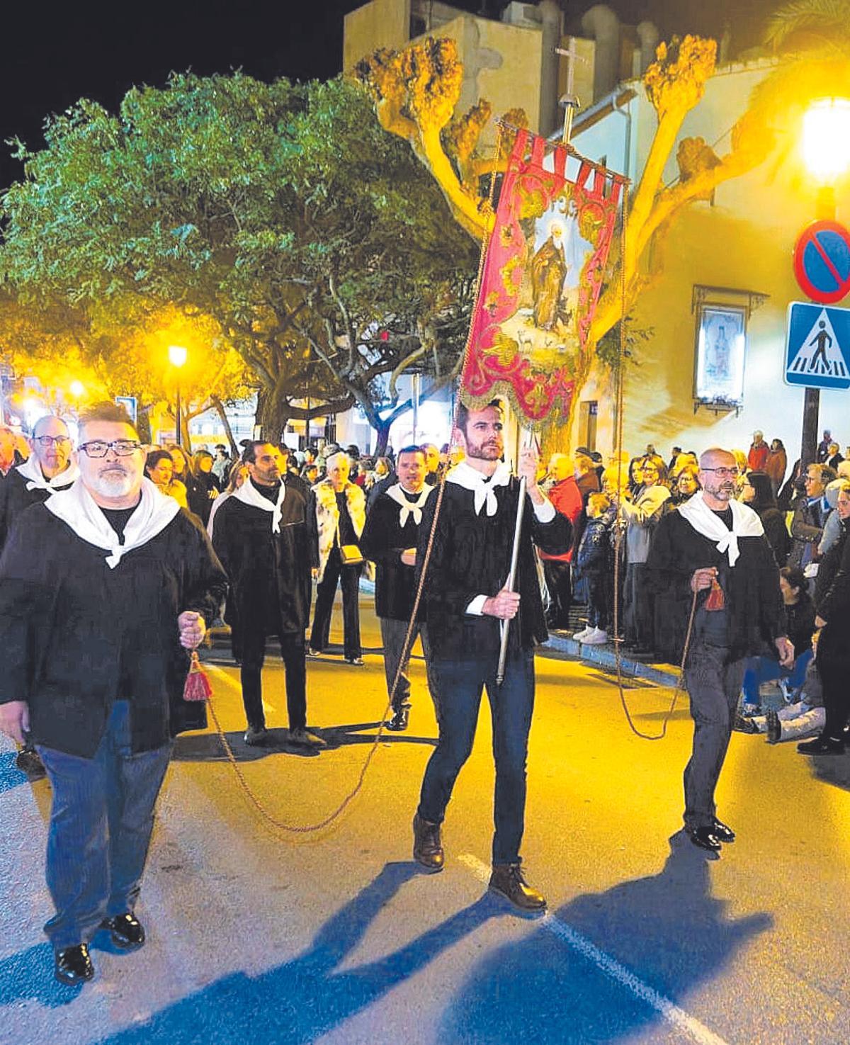 Traslado del estandarte de Sant Antoni.