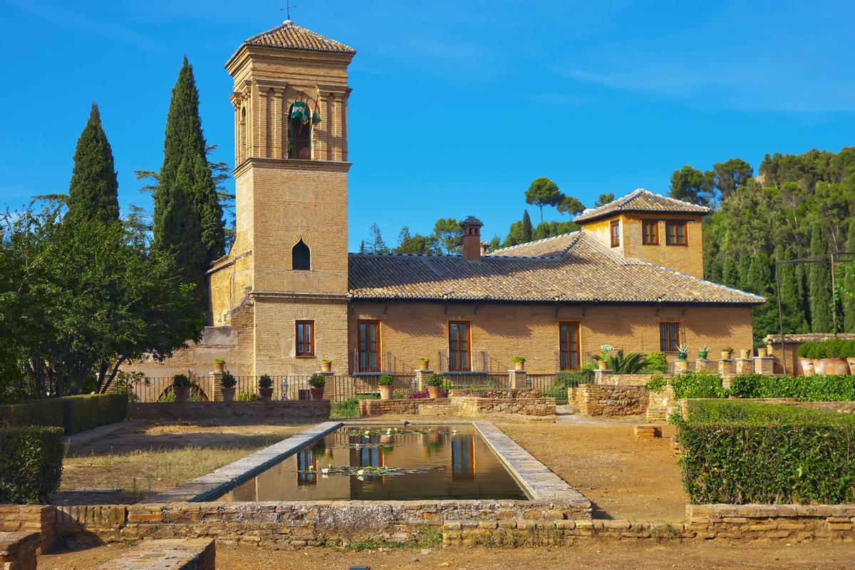 El Parador de Granada se ubica en el antiguo convento de San Francisco