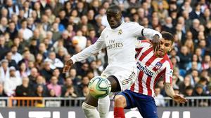 rpaniagua52081956 real madrid s french defender ferland mendy  l  vies with at200201162455