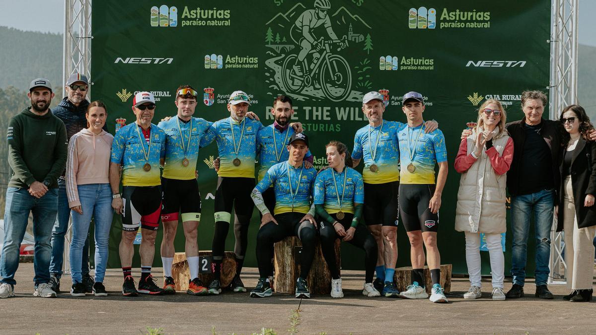 Participantes en el II Trofeo de Gravel de San Tirso de Abres