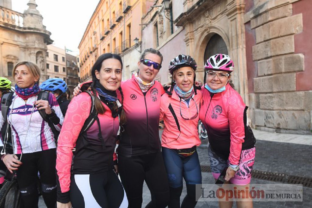 Salida femenina de marcha turística