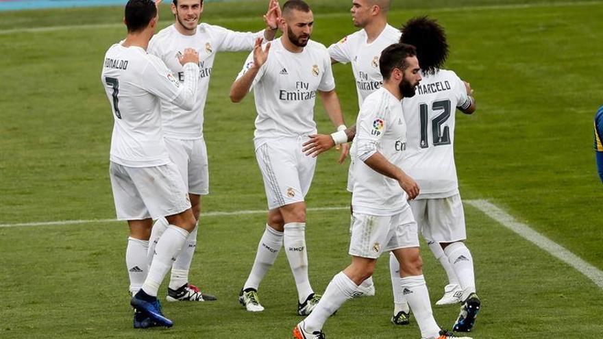 Benzema y James lanzan al Real Madrid y deprimen al Getafe