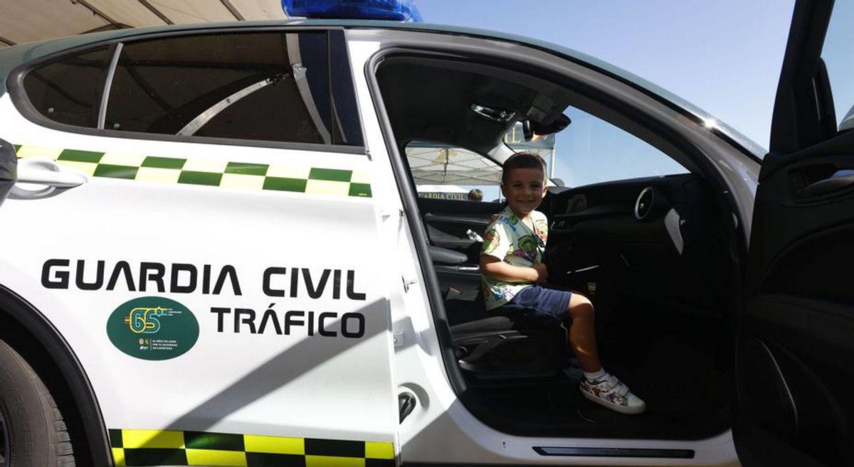 Lucas Baldomir, en un vehículo de la Guardia Civil. | David Cabo