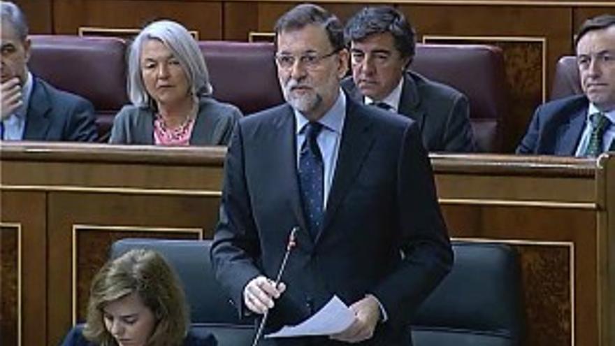 Rajoy dice que el PSOE está en &quot;competición con IU y Podemos&quot;
