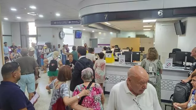 Imágenes de la estación de Alicante en la jornada de huelga de maquinistas