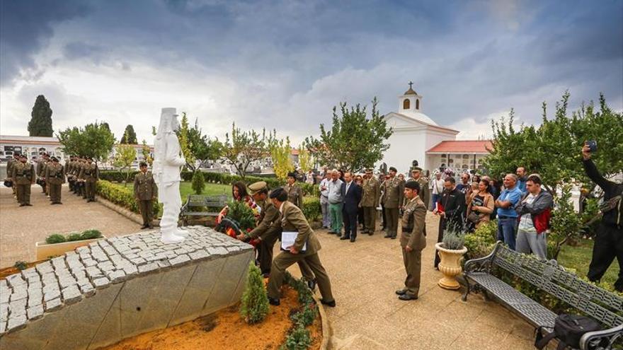 homenaje de la brimz a los caídos