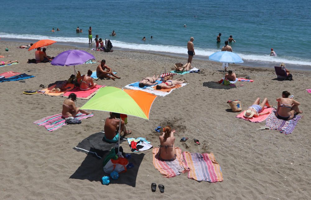 A dos semanas del inicio del verano, La Malagueta, La Misericordia y Sacaba presentaron una gran afluencia de bañistas por las altas temperaturas en la ciudad