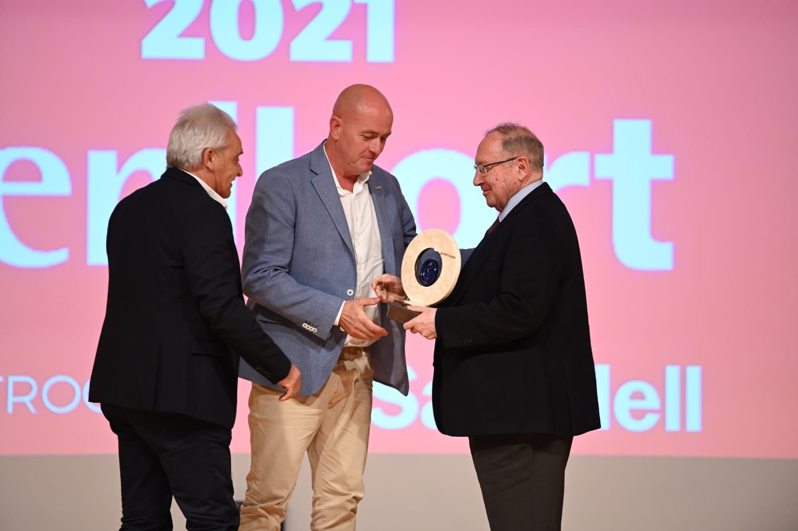 Entrega de premios en el acto de la Cámara de Comercio de Castellón