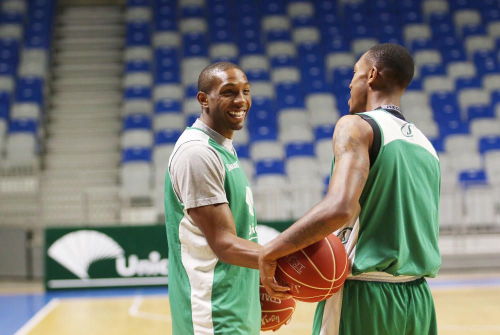 El Unicaja abre su entrenamiento al público