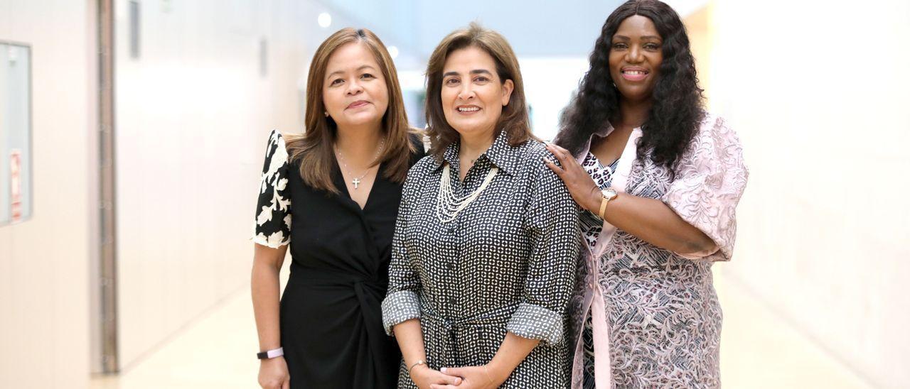 Regina Reyes, Diana Moukalled y Faith Zaba, galardonadas ayer por su trayectoria en los medios y en defensa de la igualdad.