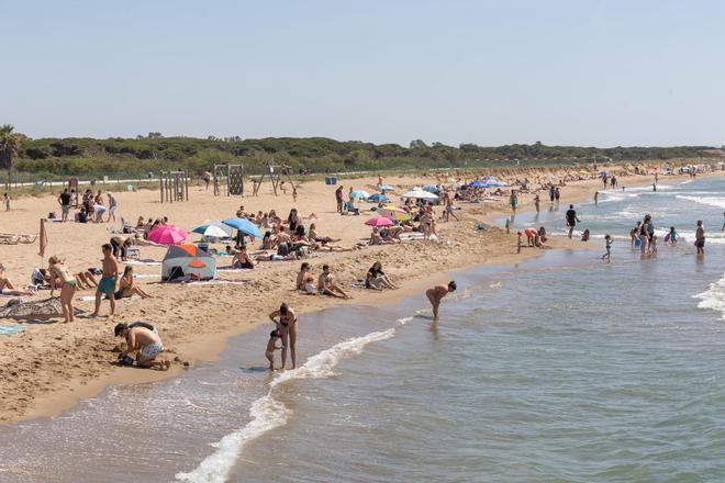 Castelldefels, Gavà y Viladecans dan el pistoletazo de salida a la temporada de playa de 2026