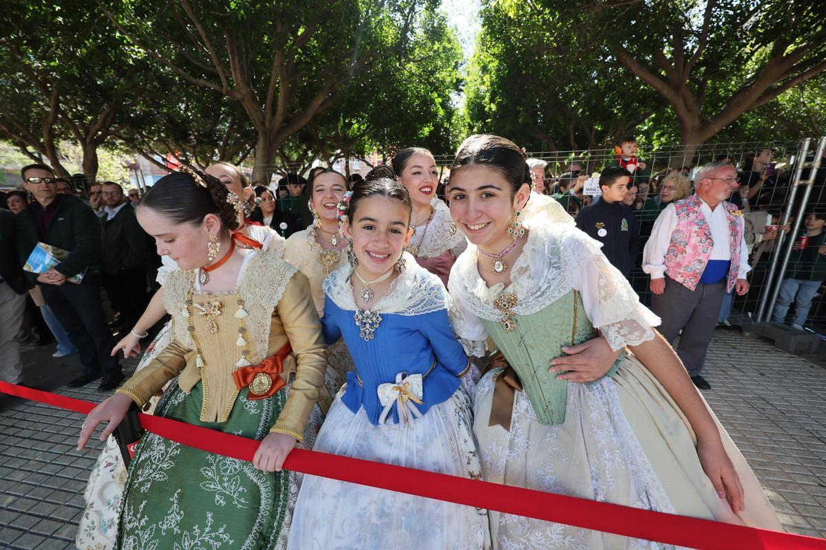 Galería de imágenes: Mascletà del jueves 12 de marzo en la Magdalena