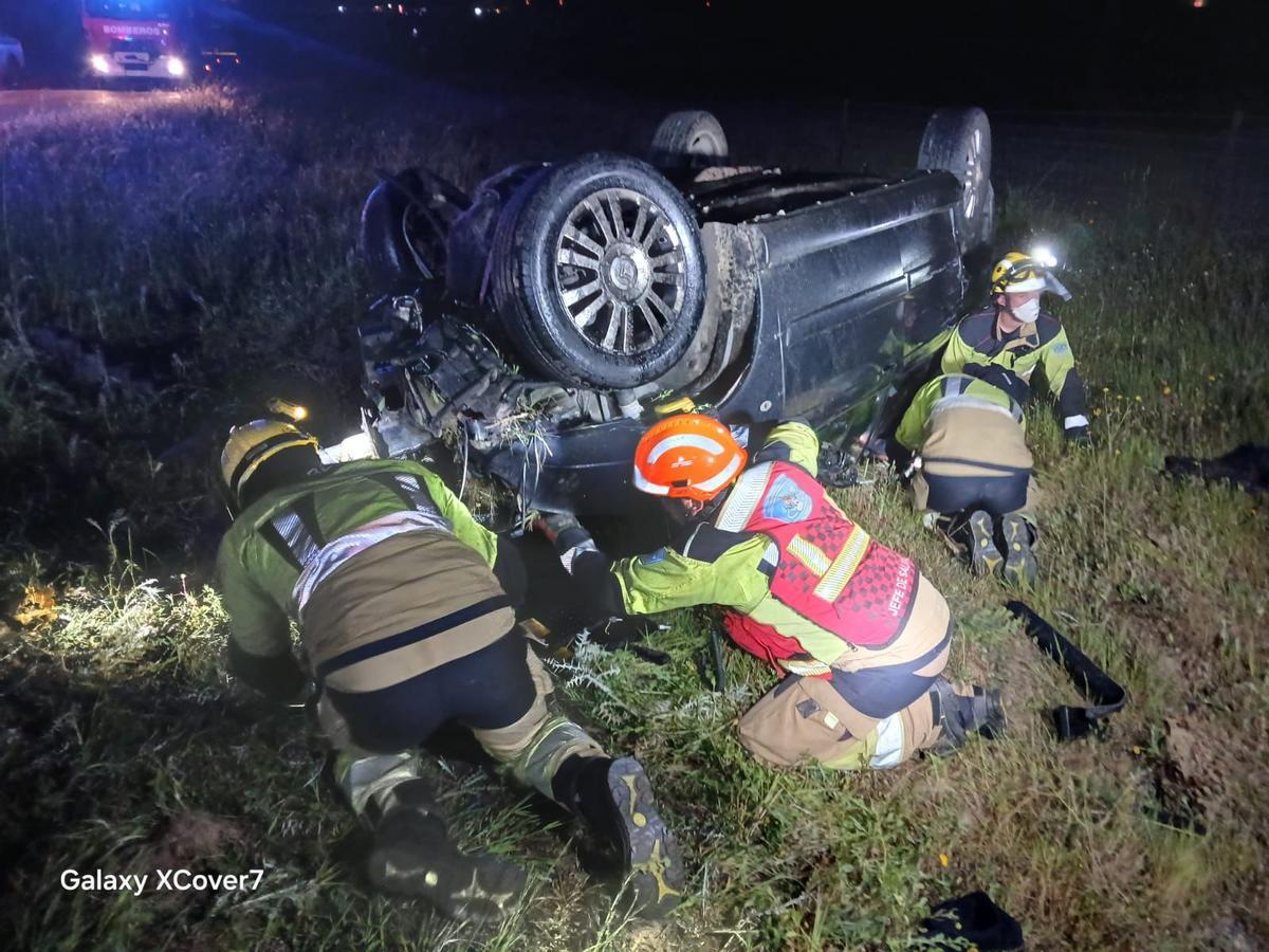Galería | Accidente de tráfico en Abertura con tres fallecidos