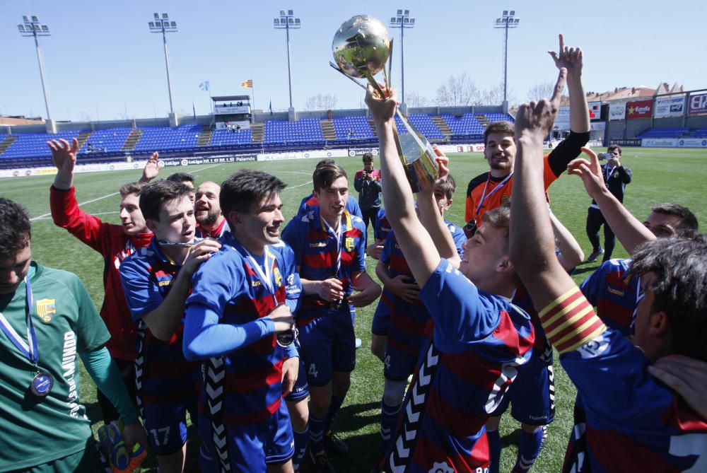 El Llagostera guanya el MIC juvenil tombant el Girona als penals