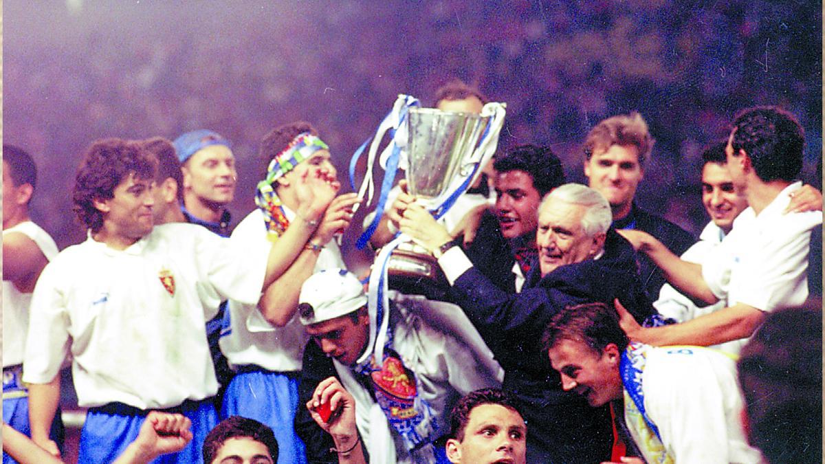 Recopa conquistada por el Real Zaragoza en el Parque de los Príncipes