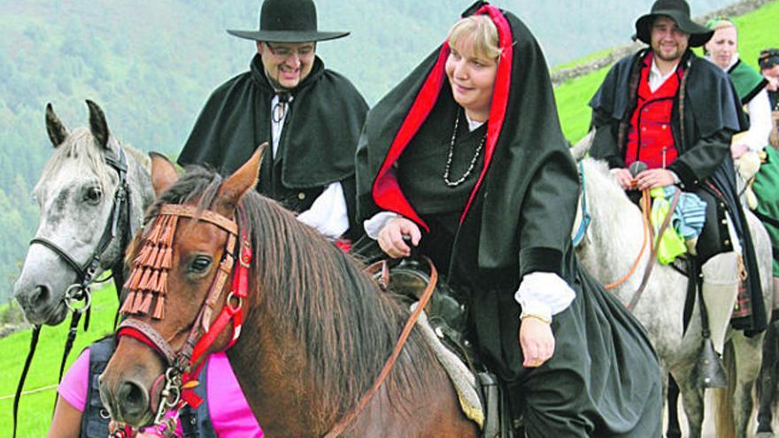 Los novios de la boda vaqueira de Aristébano de 2011. | tania cascudo