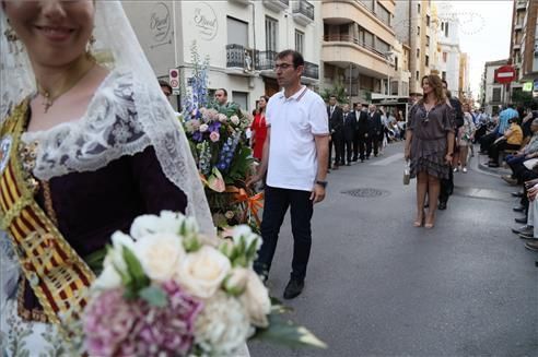 Ofrenda de flores a Sant Pasqual en Vila-real
