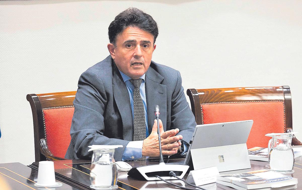 Juan Luis Lorenzo Bragado, presidente del TSJ de Canarias, en la presentación de la memoria anual.