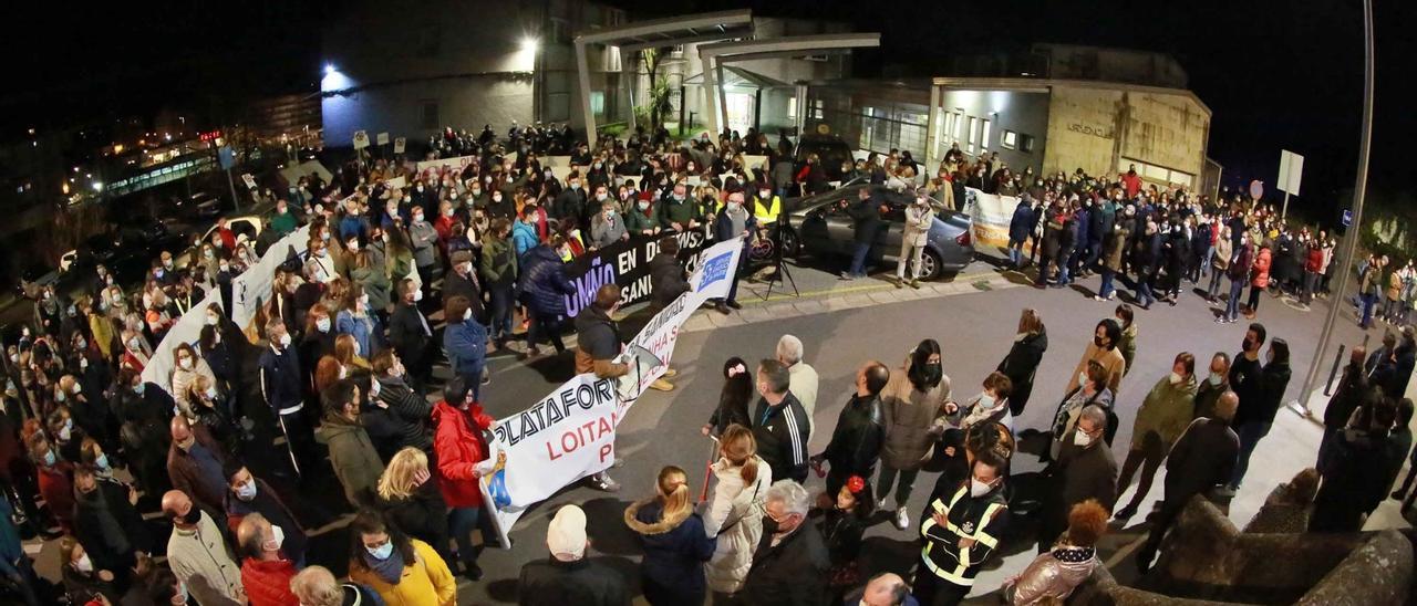 Manifestación por la defensa de la sanidad pública en Ponteareas.