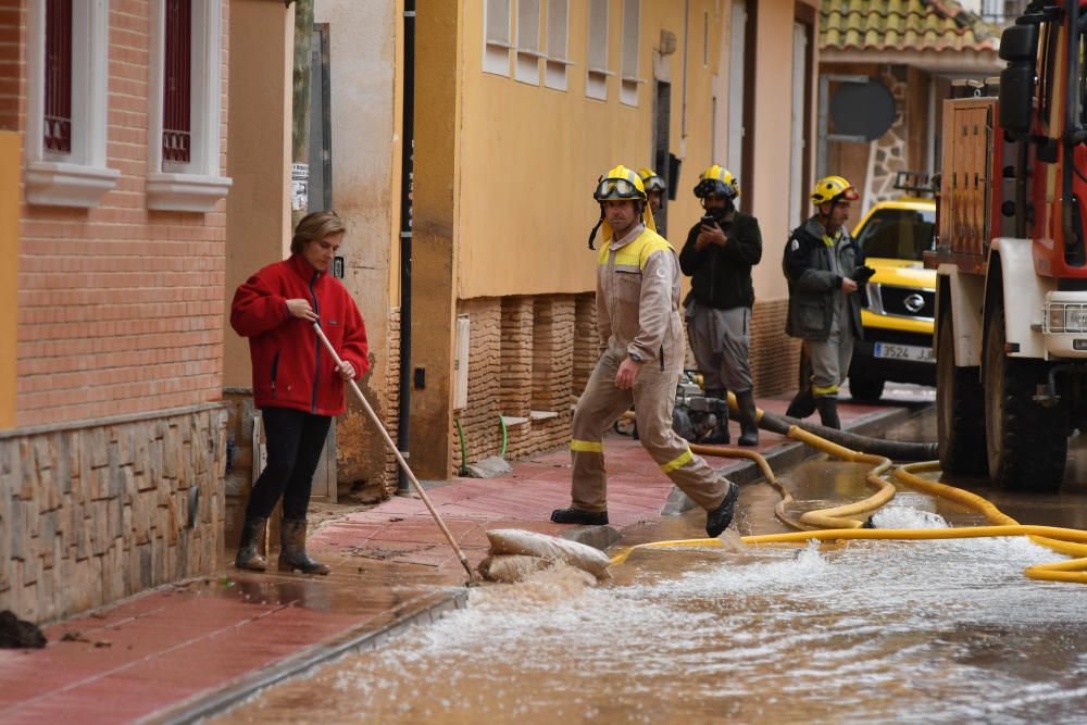 Los Alcázares vuelve poco a poco a la normalidad tras el paso de la nueva DANA