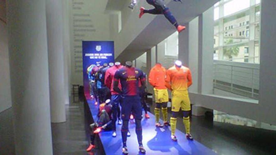 El Barça presenta la nueva equipación