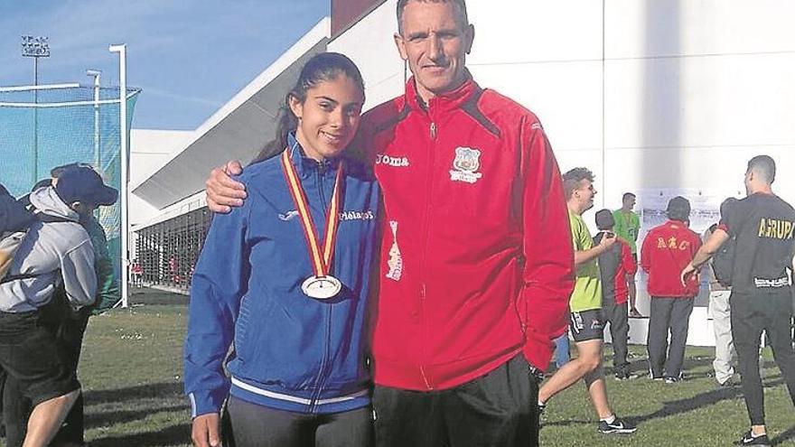 Plata para Natalia gonzález